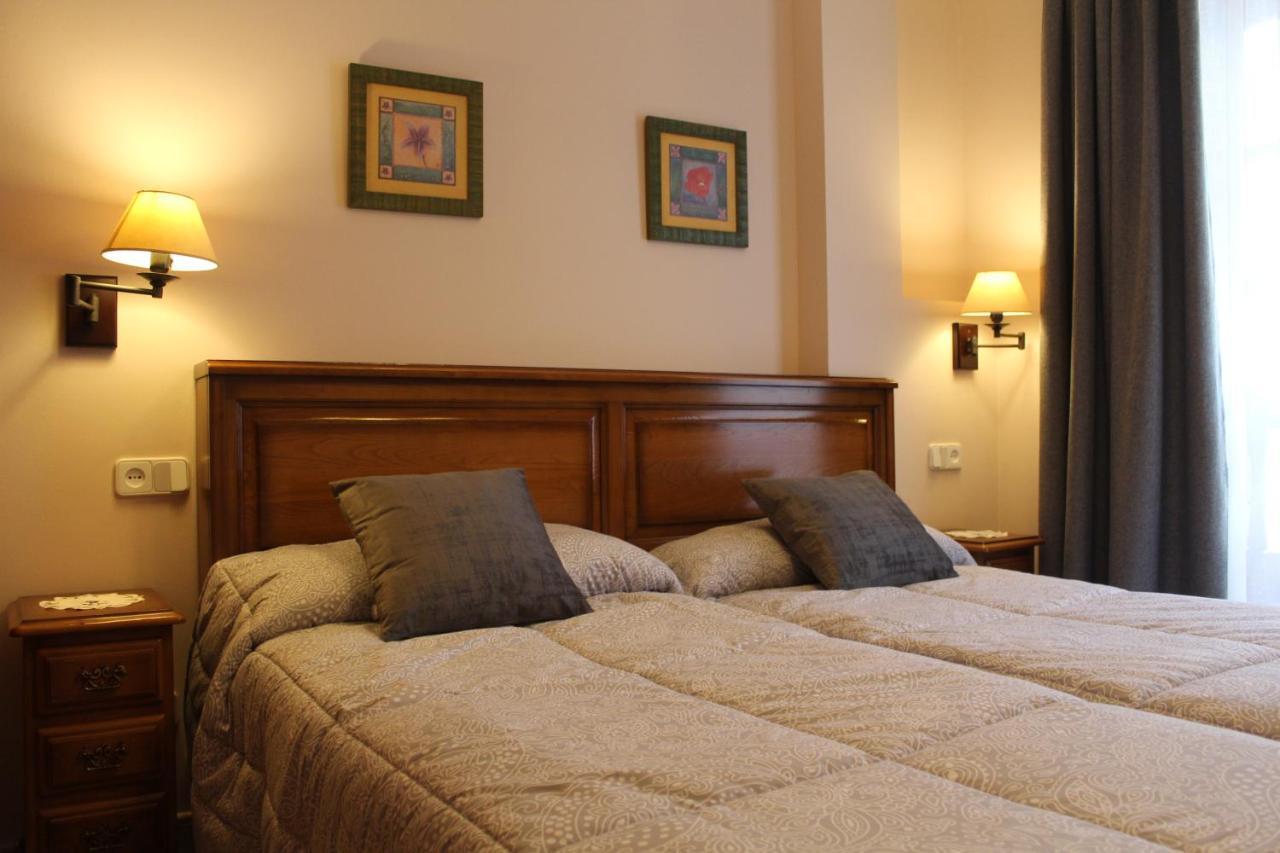 Apartamentos La Lula クディレロ エクステリア 写真